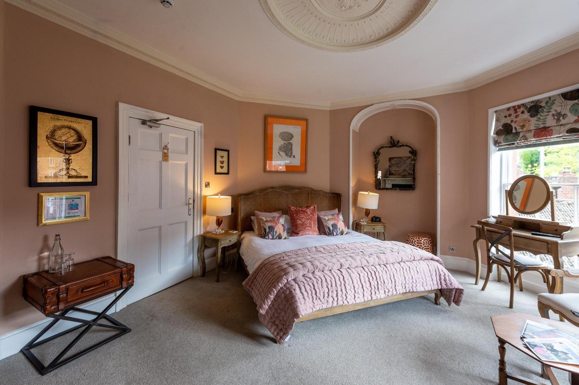 Bed and Breakfast Darwin'S Townhouse Шрусбери Номер фото