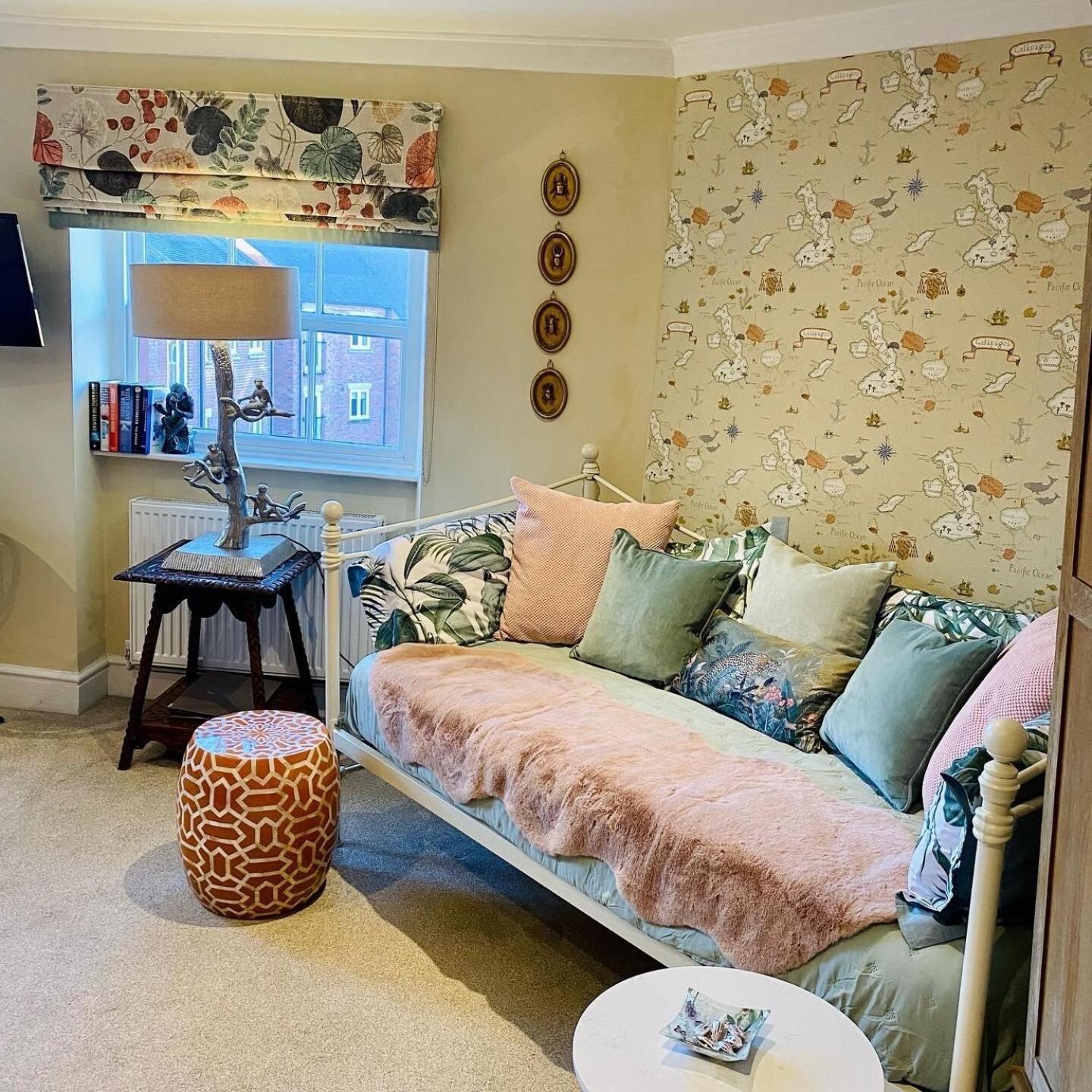 Bed and Breakfast Darwin'S Townhouse Шрусбери Номер фото A daybed